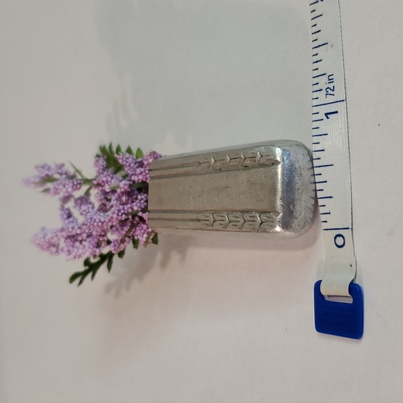 Refrigerator bud vase handcrafted from vintage silverware - Picture 8 of 8